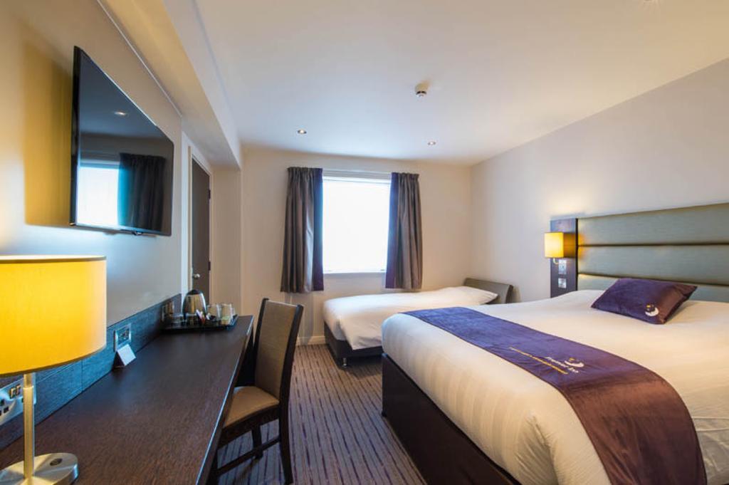Premier Inn Barrow In Furness Екстер'єр фото